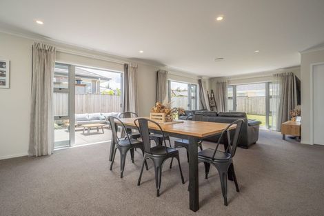 Photo of property in 140 Hillpark Drive, Pokeno, 2402