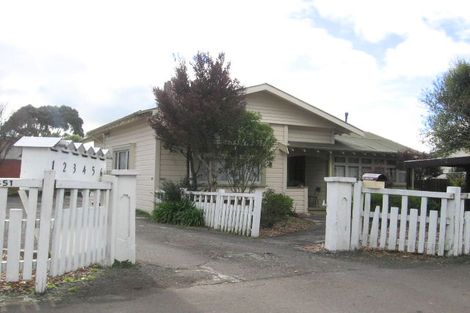 Photo of property in 451 Featherston Street, Palmerston North, 4414