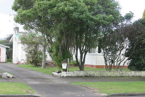 Photo of property in 65 Churchill Avenue, Hokowhitu, Palmerston North, 4410