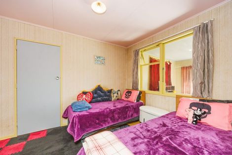 Photo of property in 34 Rhodes Drive, Kelvin Grove, Palmerston North, 4414