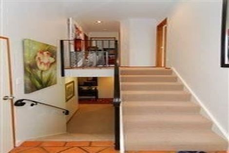 Photo of property in 16a Ormond Road, Hospital Hill, Napier, 4110