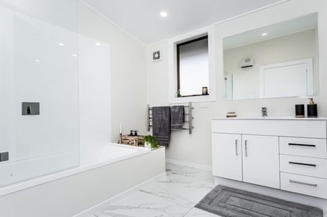 Photo of property in 15 Blackhead Road, Concord, Dunedin, 9018