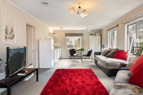 Photo of property in 44 Ngatai Road, Otumoetai, Tauranga, 3110