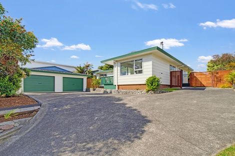 Photo of property in 120 Cambridge Road, Bethlehem, Tauranga, 3110