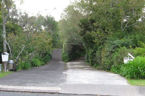 Photo of property in 2/22 Dawnhaven Drive, Te Atatu Peninsula, Auckland, 0610