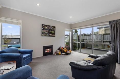 Photo of property in 12 Raddington Way, Huntington, Hamilton, 3210