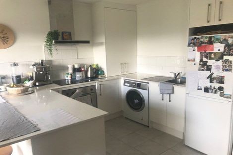 Photo of property in 15/83 Lake Road, Devonport, Auckland, 0622