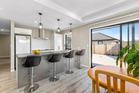 Photo of property in 59 Montiicola Drive, Papamoa Beach, Papamoa, 3118