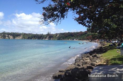 Photo of property in 24b Tindalls Bay Road, Manly, Whangaparaoa, 0930