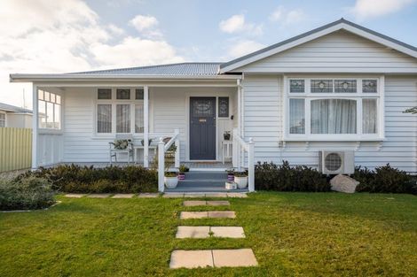 Photo of property in 20 Studholme Street, Temuka, 7920