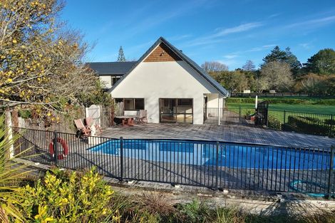 Photo of property in 31 Rangitopuni Road, Riverhead, 0793