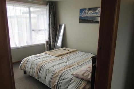 Photo of property in 22 Boston Avenue, Hornby, Christchurch, 8042