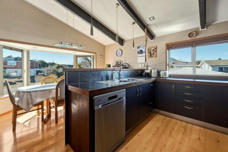 Photo of property in 115 Taupo View Road, Taupo, 3330