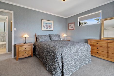 Photo of property in 9 Kaharoa Avenue, Omokoroa, 3114