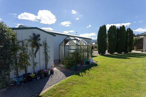 Photo of property in 8 Bowen Street, Woodville, 4920