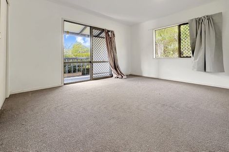 Photo of property in 37 Aronia Way, Goodwood Heights, Auckland, 2105