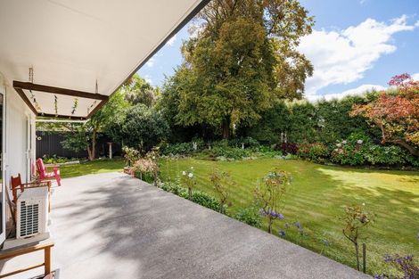 Photo of property in 8a Bond Street, Marton, 4710