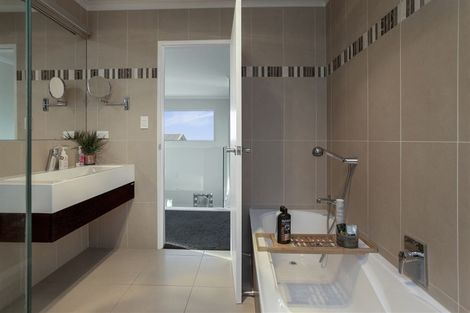 Photo of property in 37 Liberty Crescent, Beachlands, Auckland, 2018