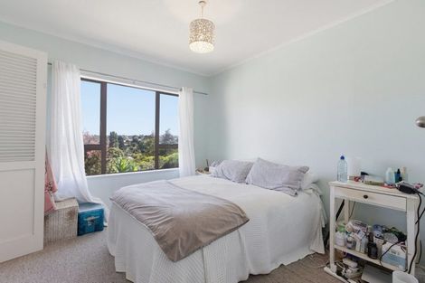 Photo of property in 12 Sutherland Road, Brookfield, Tauranga, 3110