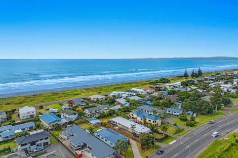 Photo of property in 335a Pohutukawa Avenue, Ohope, 3121