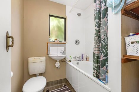 Photo of property in 385a Wainui Road, Raglan, 3297