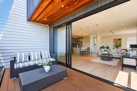 Photo of property in 3/27 Hastings Road, Mairangi Bay, Auckland, 0630