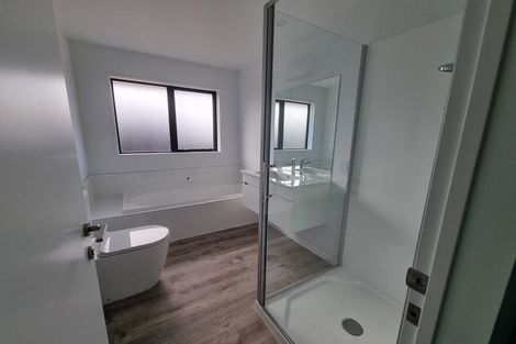 Photo of property in 1 Alhambra Road, Rolleston, 7615