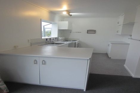 Photo of property in 3a Oldham Way, Crofton Downs, Wellington, 6035