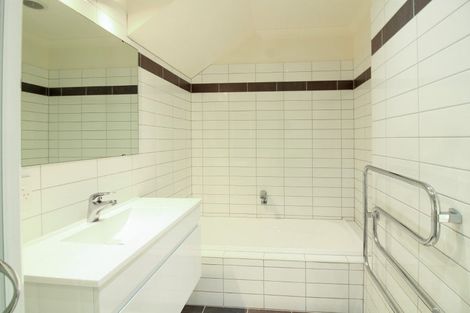 Photo of property in 22 Sandybrow, Churton Park, Wellington, 6037