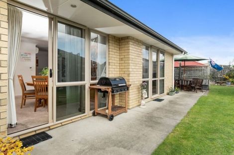 Photo of property in 48 Doncaster Drive, Papamoa Beach, Papamoa, 3118