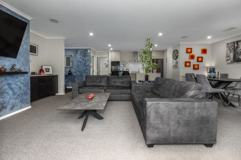 Photo of property in 118 John Burke Drive, Aotea, Porirua, 5024