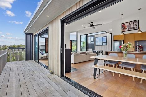 Photo of property in 32 Northcoast Place, Mangawhai Heads, Mangawhai, 0505