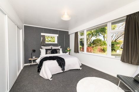 Photo of property in 11 Kent Crescent, Awapuni, Palmerston North, 4412