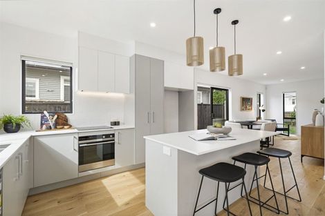 Photo of property in 53b Eversleigh Road, Belmont, Auckland, 0622