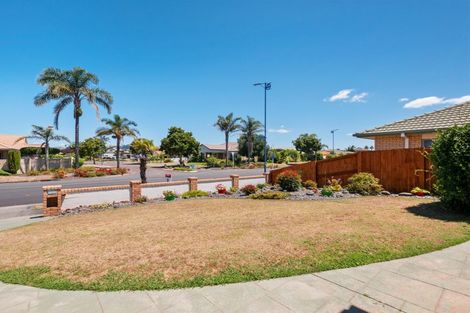 Photo of property in 63 Santa Monica Drive, Papamoa Beach, Papamoa, 3118