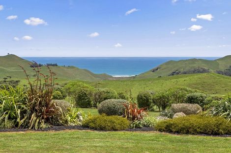 Photo of property in 812 Ruapuke Road, Raglan, 3296