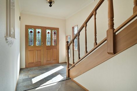 Photo of property in 14 Hunters Hill, Havelock North, 4130