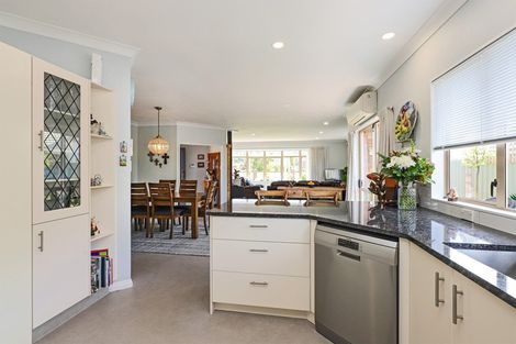 Photo of property in 59 Whiting Crescent, Greenmeadows, Napier, 4112