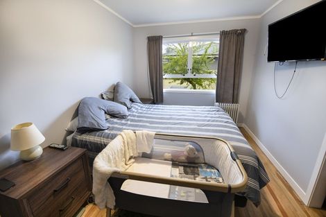 Photo of property in 3 Barton Avenue, Marewa, Napier, 4110