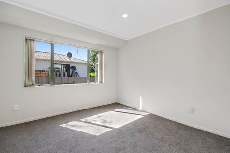 Photo of property in 2/112 Parkhurst Road, Parakai, 0830