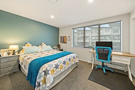 Photo of property in 15 Moki Place, Long Bay, Auckland, 0630