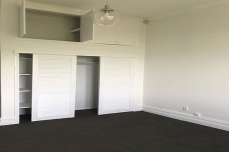 Photo of property in 21 Dorking Road, Brooklyn, Wellington, 6021