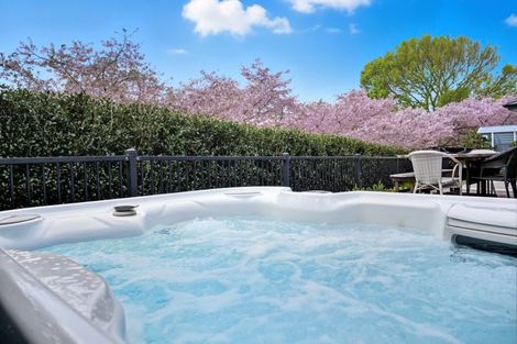 Photo of property in 10 Serenity Drive, Omokoroa, 3114