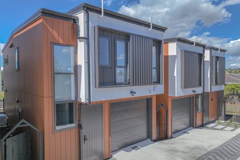 Photo of property in 89c Whitford Road, Botany Downs, 2014