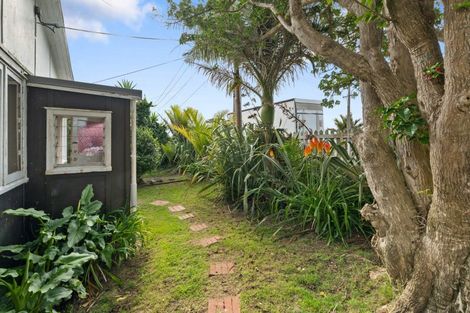 Photo of property in 152b Glengarry Road, Glen Eden, Auckland, 0602