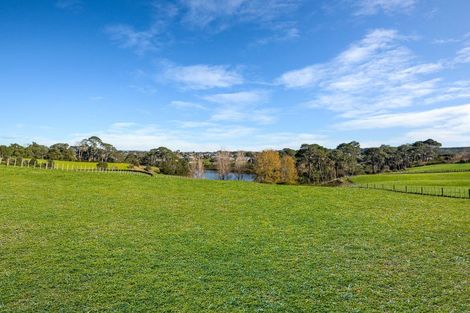 Photo of property in 3 Ada Lane, Riverhead, 0793