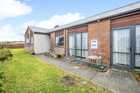 Photo of property in 2/167 Whitney Street, Blockhouse Bay, Auckland, 0600