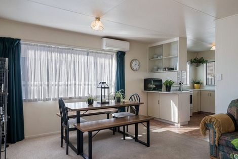 Photo of property in 6 Raukawa Street, Otaki, 5512