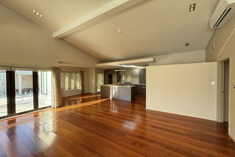 Photo of property in 24 Clovelly Road, Bucklands Beach, Auckland, 2012