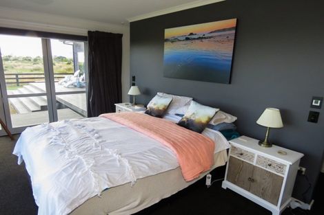 Photo of property in 28 Elley Drive, Carters Beach, Westport, 7825